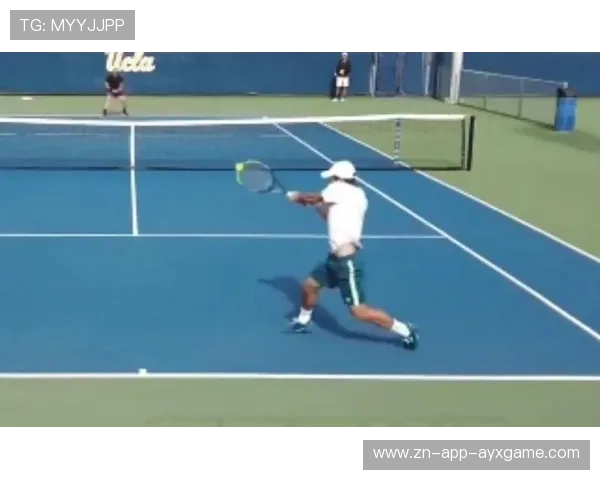 网球底线对拉精彩绝伦：极致对决的瞬间与技巧揭秘